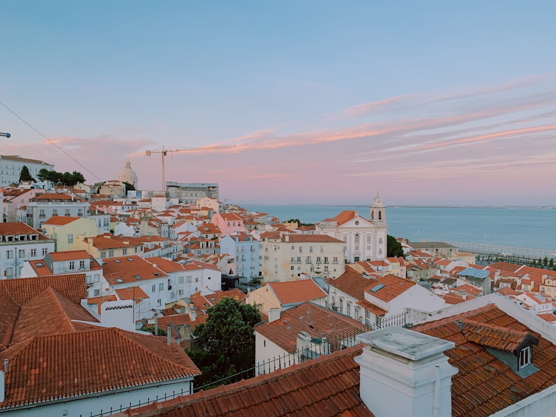 Portugalia na wakacje: "Atlantycka ślicznotka" – co to oznacza?